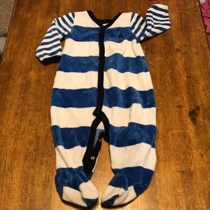Baby Gap button up footed fleece pajamas